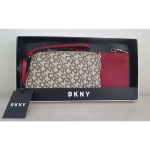 DKNY R13LJQ84 Brown Signature Logo Wristlet Clutch Lanyard ID Holder Gift Set - Picture 1 of 11